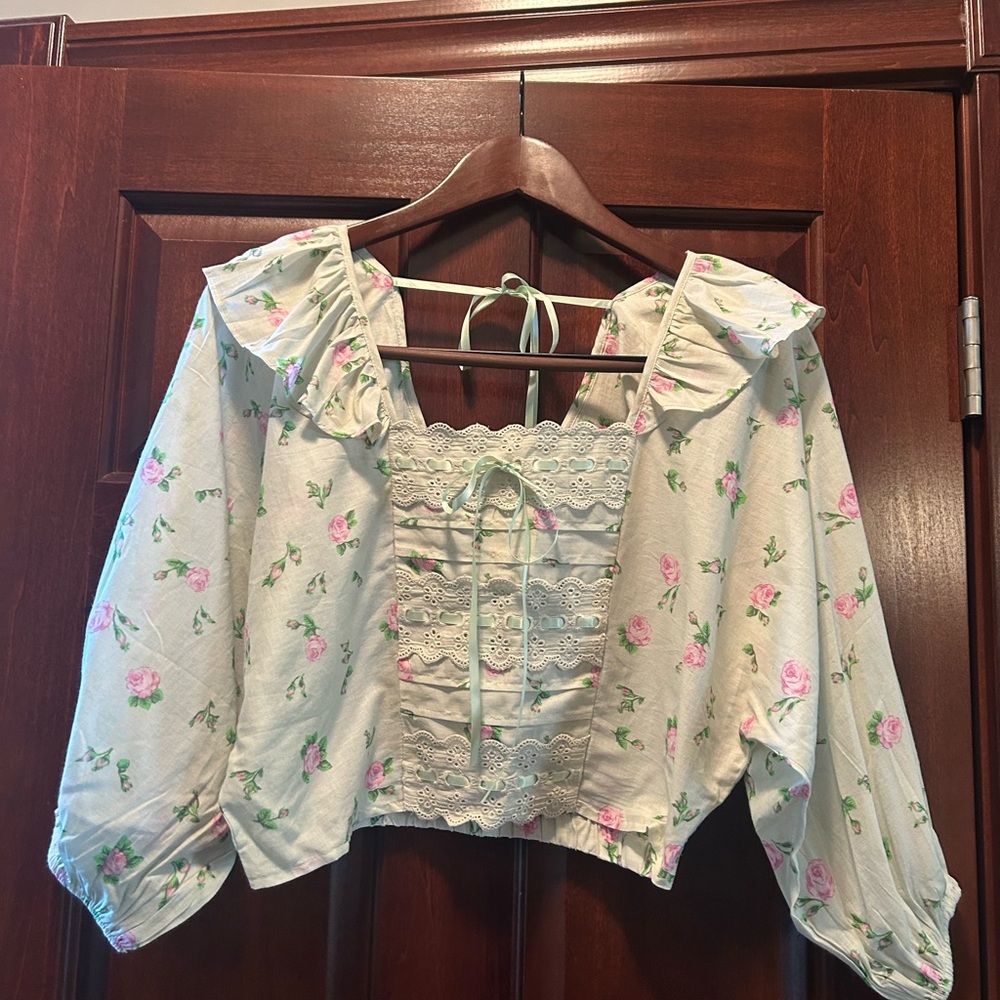 ASOS Design Floral Puff Sleeve Smocked Crop Top Size 4